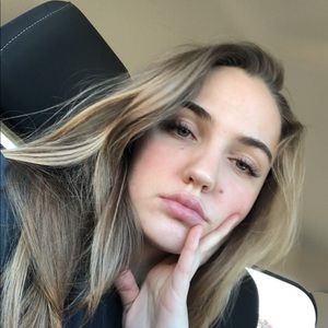 Meet your Posher, Whitley